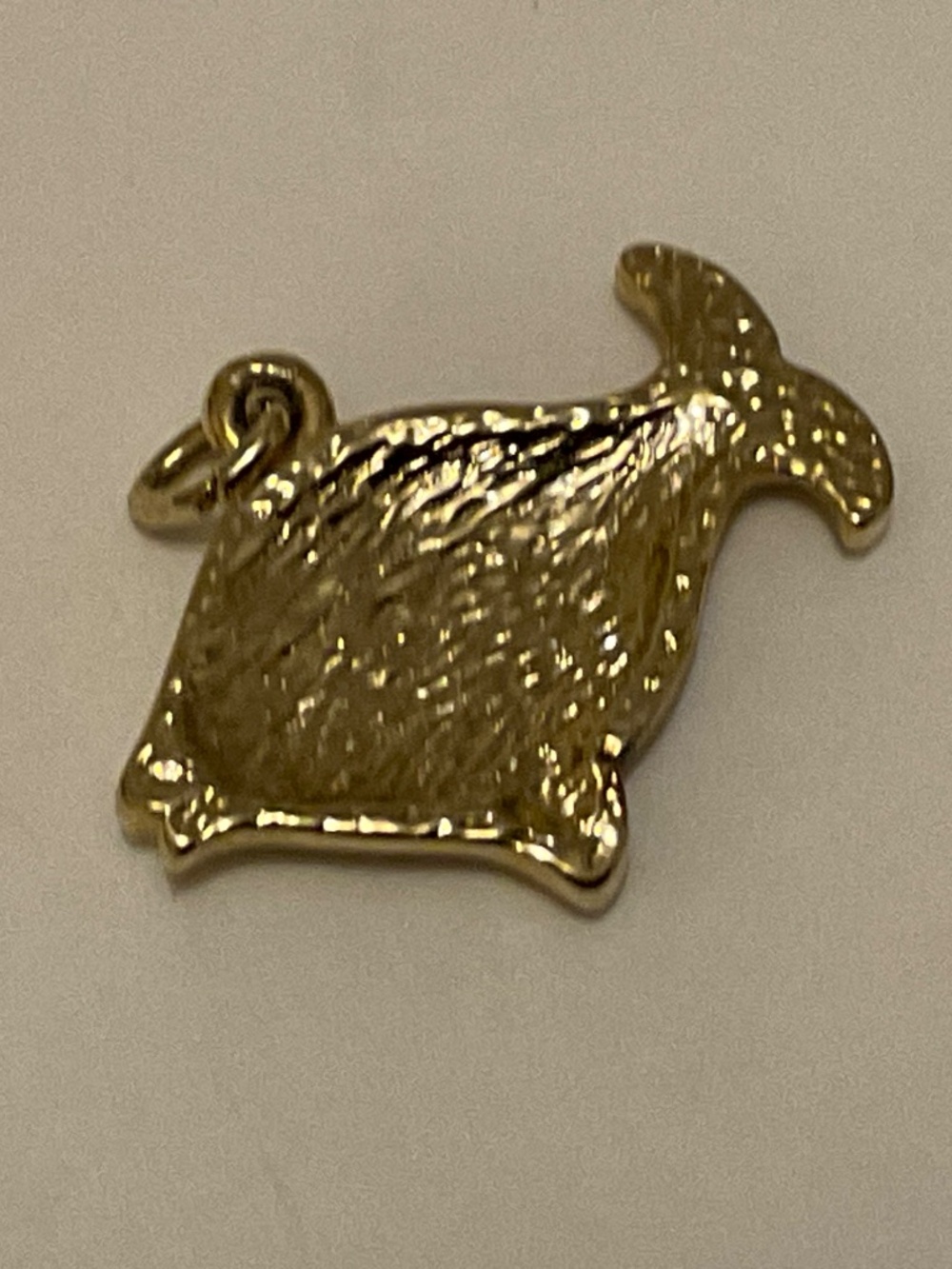 Gold pendant - Picture 2 of 2